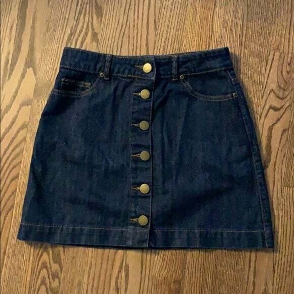 Forever 21 button up denim skirt Small NWOT